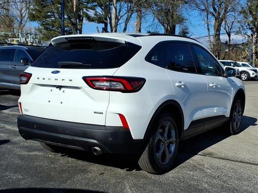 STAR WHITE METALLIC TRI-COA 2025 Ford Escape ST-LINE SELECT