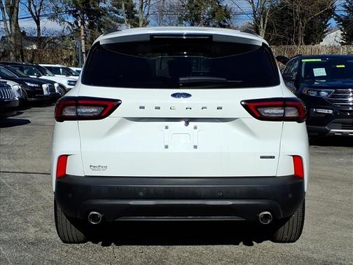 STAR WHITE METALLIC TRI-COA 2025 Ford Escape ST-LINE SELECT