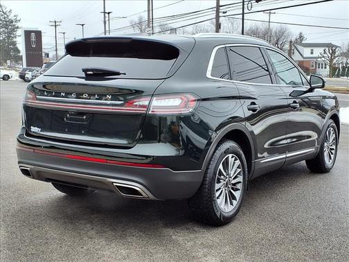 GREEN GEM 2021 Lincoln Nautilus STANDARD