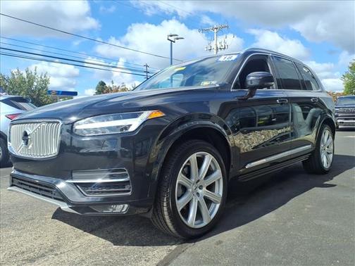 2018 Volvo XC90 T6 INSCRIPTION