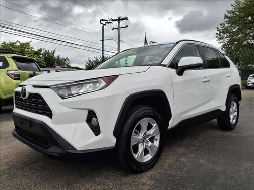 2020 Toyota RAV4 XLE