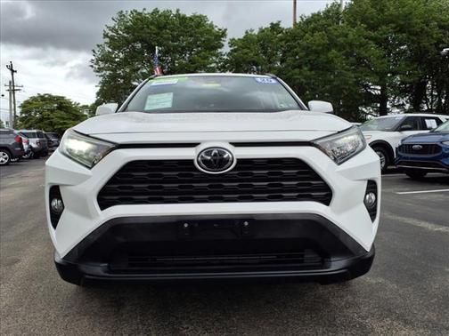 2020 Toyota RAV4 XLE