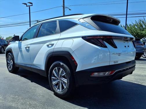2022 Hyundai TUCSON BLUE