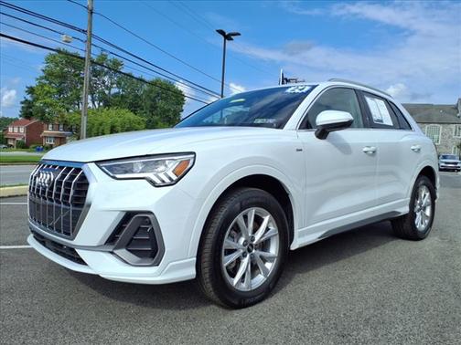 2024 Audi Q3 45 S LINE QUATTRO PREMIUM