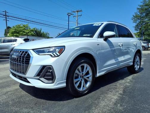 2024 Audi Q3 45 S LINE QUATTRO PREMIUM