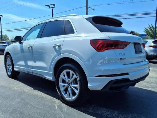 2024 Audi Q3 45 S LINE QUATTRO PREMIUM