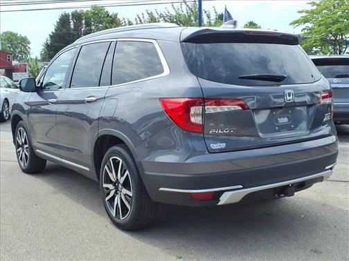 2019 Honda Pilot TOURING 7-PASSENGER