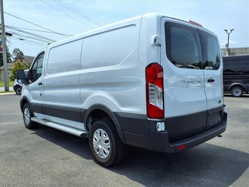 2023 Ford Transit-250