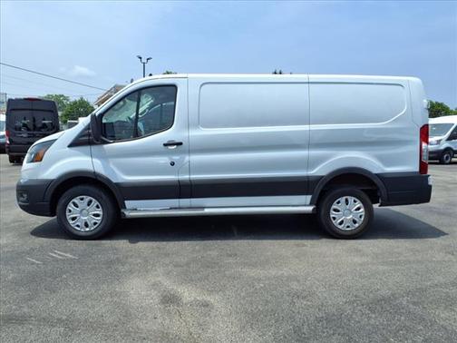 2023 Ford Transit-250