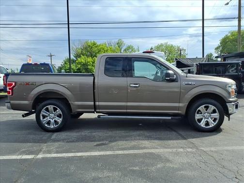 STONE GRAY 2018 Ford F-150 XLT
