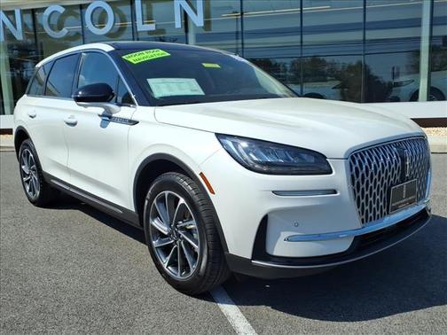 PRISTINE WHITE MET 3C 2024 Lincoln Corsair PREMIERE