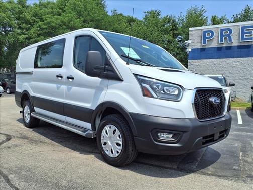 2023 Ford Transit-250