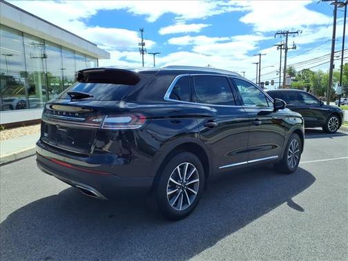 INFINITE BLACK MET CC 2022 Lincoln Nautilus STANDARD