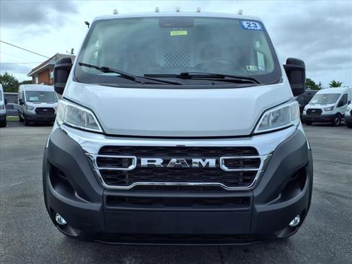 2023 RAM ProMaster 2500 136 WB LOW ROOF CARGO
