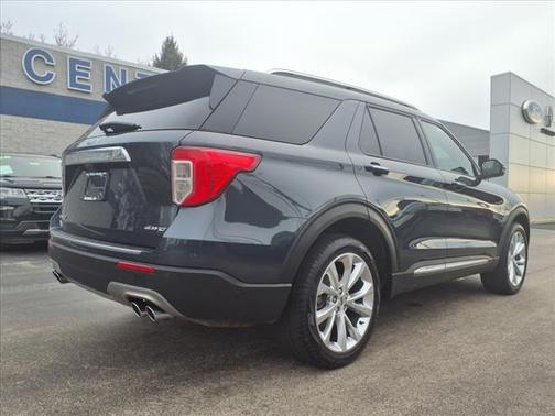 2022 Ford Explorer PLATINUM