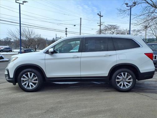 2020 Honda Pilot EX-L W/ NAVIGATION & RES