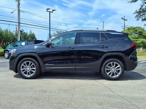 2022 GMC Terrain SLT