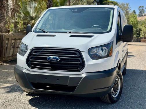 2018 Ford Transit-250 Base
