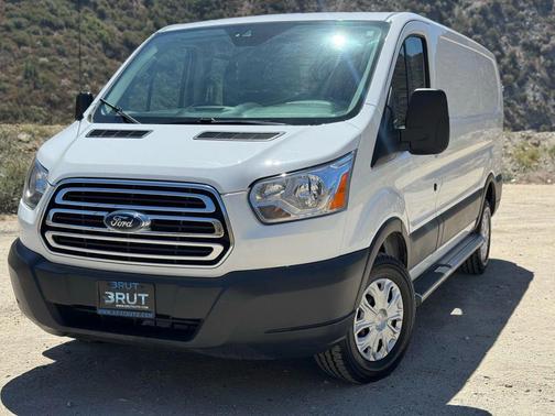 2018 Ford Transit-250 Base