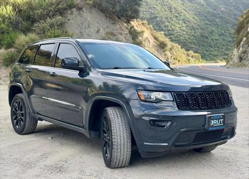 2018 Jeep Grand Cherokee Altitude