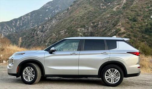 2022 Mitsubishi Outlander ES 2.5 S-AWC