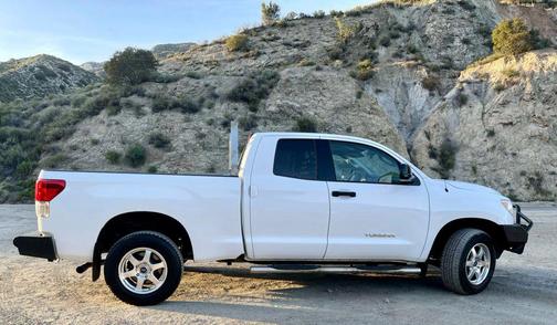 2013 Toyota Tundra Grade