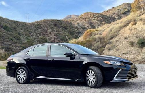 2022 Toyota Camry LE