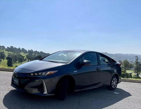 2021 Toyota Prius Prime LE