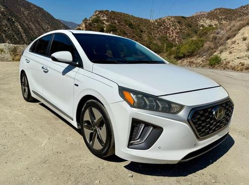 2020 Hyundai IONIQ Hybrid Limited