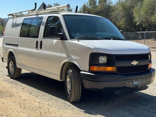 2011 Chevrolet Express 2500 Work Van