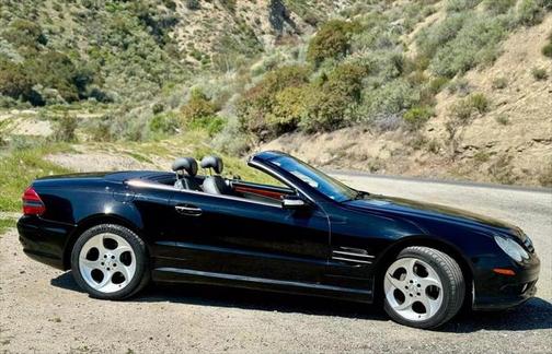 2005 Mercedes-Benz SL-Class SL 500 Roadster 2D