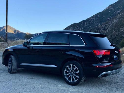 2017 Audi Q7 3.0T Premium