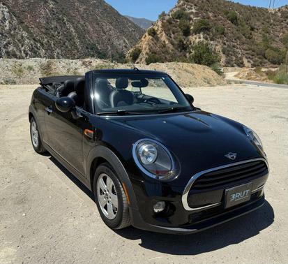 2019 MINI Convertible Cooper