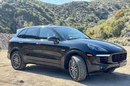 2017 Porsche Cayenne E-Hybrid S