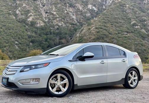 2011 Chevrolet Volt Base