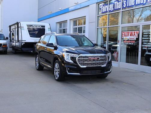 2024 GMC Terrain Denali