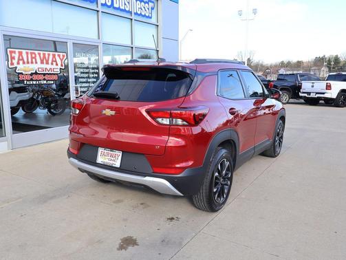 Scarlet Red Metallic 2021 Chevrolet Trailblazer LT