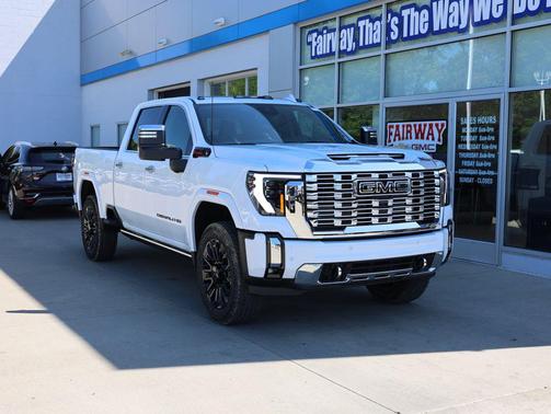 Glacier White Tricoat 2026 GMC Sierra 2500 Denali