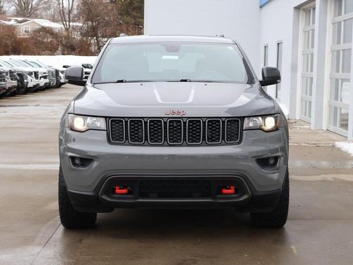 2020 Jeep Grand Cherokee Trailhawk
