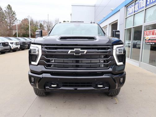 Black 2026 Chevrolet Silverado 2500 High Country