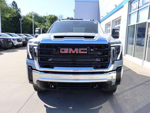 Sterling Metallic 2026 GMC Sierra 2500 Pro