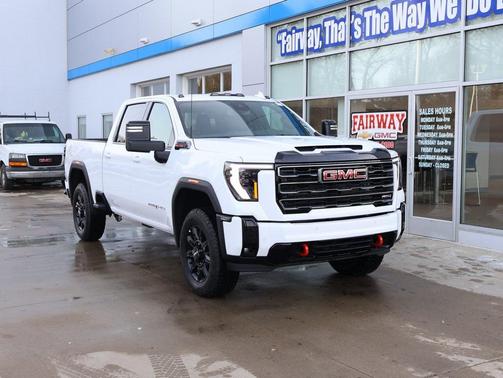 2026 GMC Sierra 2500 AT4