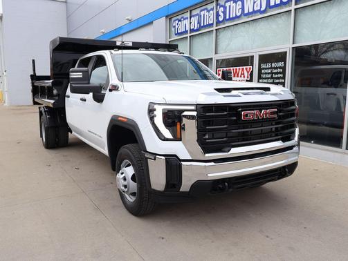 Summit White 2026 GMC Sierra 3500 Base