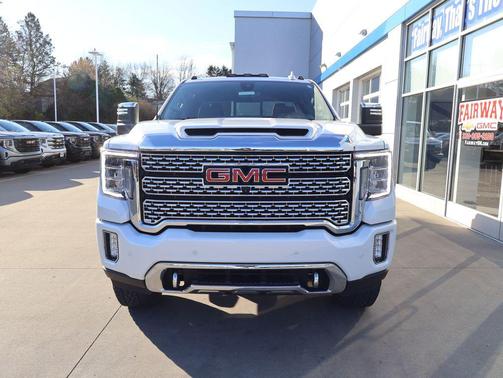 White Frost Tricoat 2023 GMC Sierra 2500 Denali