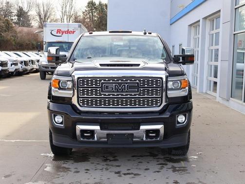 2018 GMC Sierra 2500 Denali