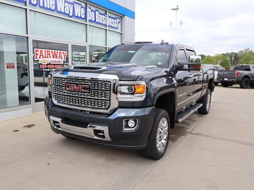 Dark Slate Metallic 2019 GMC Sierra 2500 Denali