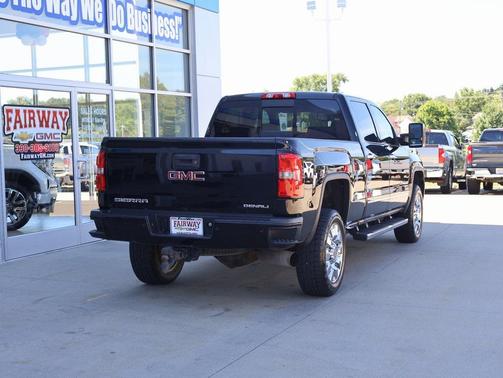 2015 GMC Sierra 2500 Denali