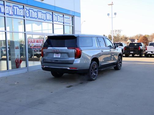 2026 GMC Yukon XL 4WD Elevation