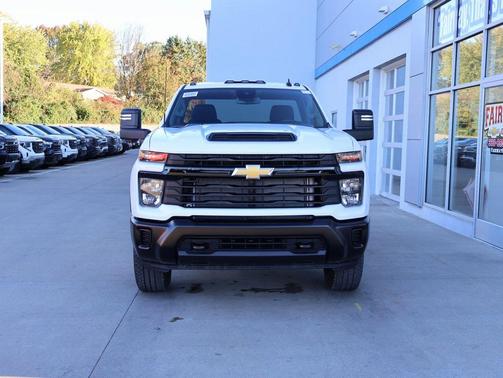 2026 Chevrolet Silverado 3500 WT