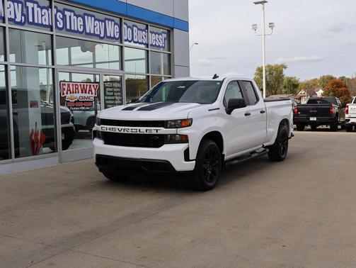 2020 Chevrolet Silverado 1500 Custom